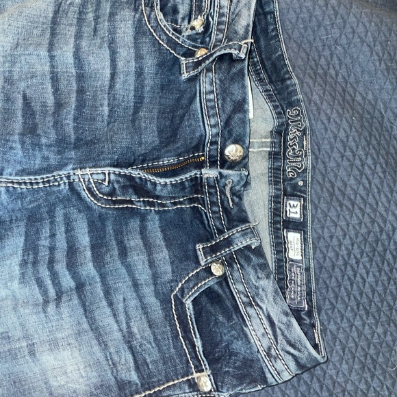 Size 31, Miss Me jeans! Only wore a few times! - Picture 2 of 3